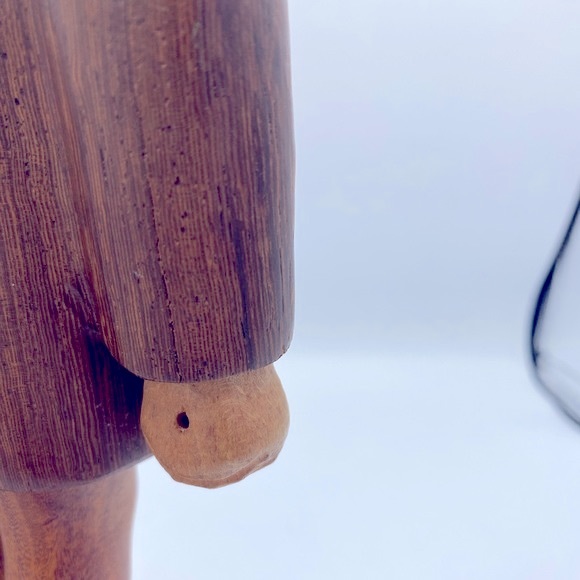 Vintage Rare Romer Italy Hand Craved Wood Figurine Of A Oil Man With Oil Rig - Picture 6 of 13